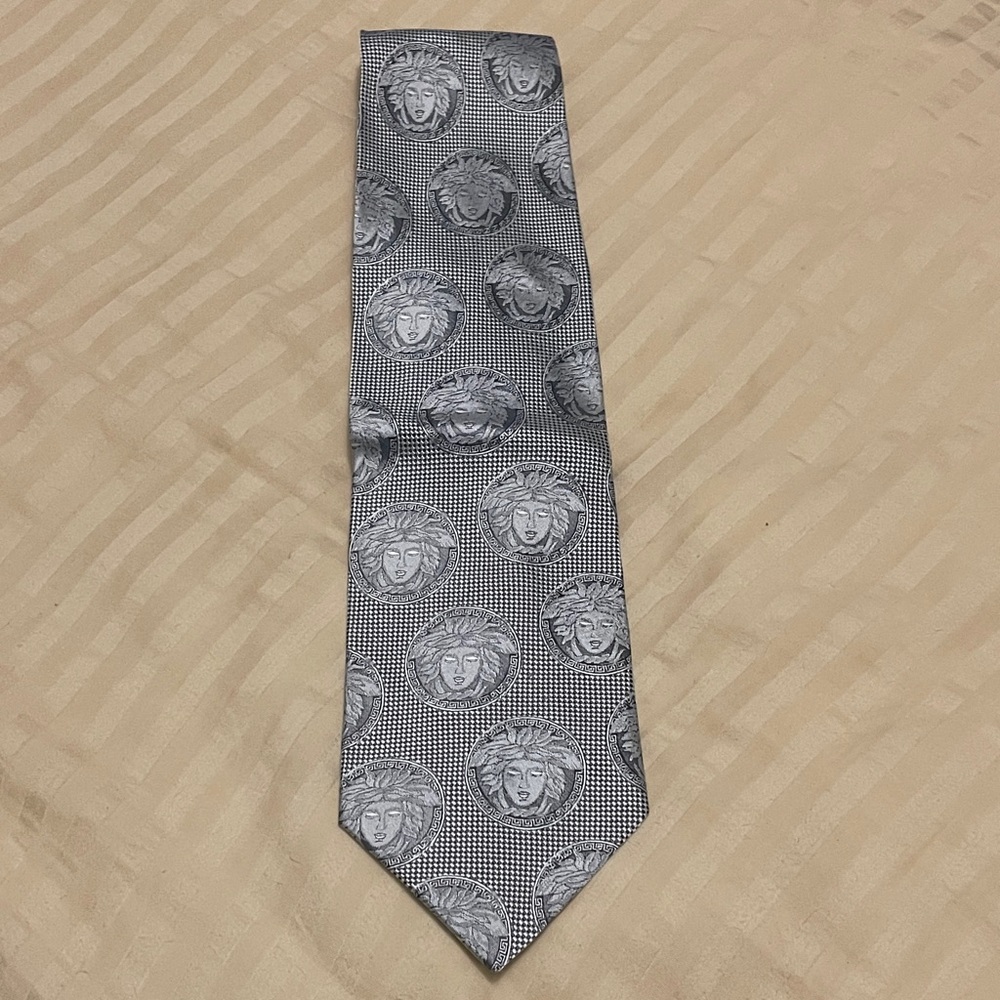 Versace Silver-Gray Medusa Motif Silk Tie WOW